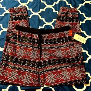 NWT Micro-fleece Snowflake pajama pants medium